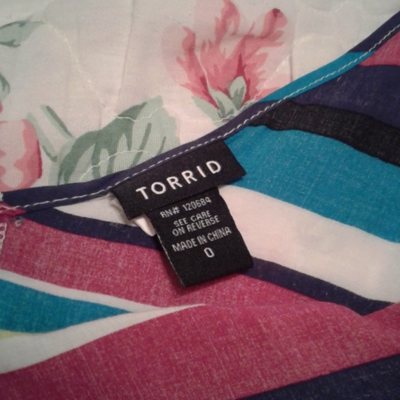 Brand : Torrid Tank Top Size:0 - Picture 2 of 3